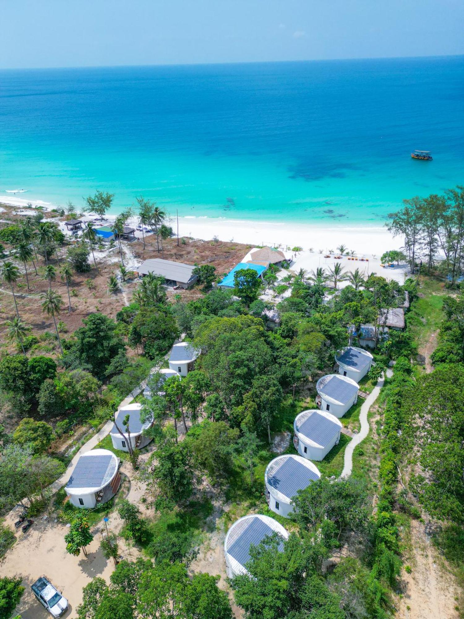 Long Beach Resort Koh Rong Sok San Village Exteriör bild