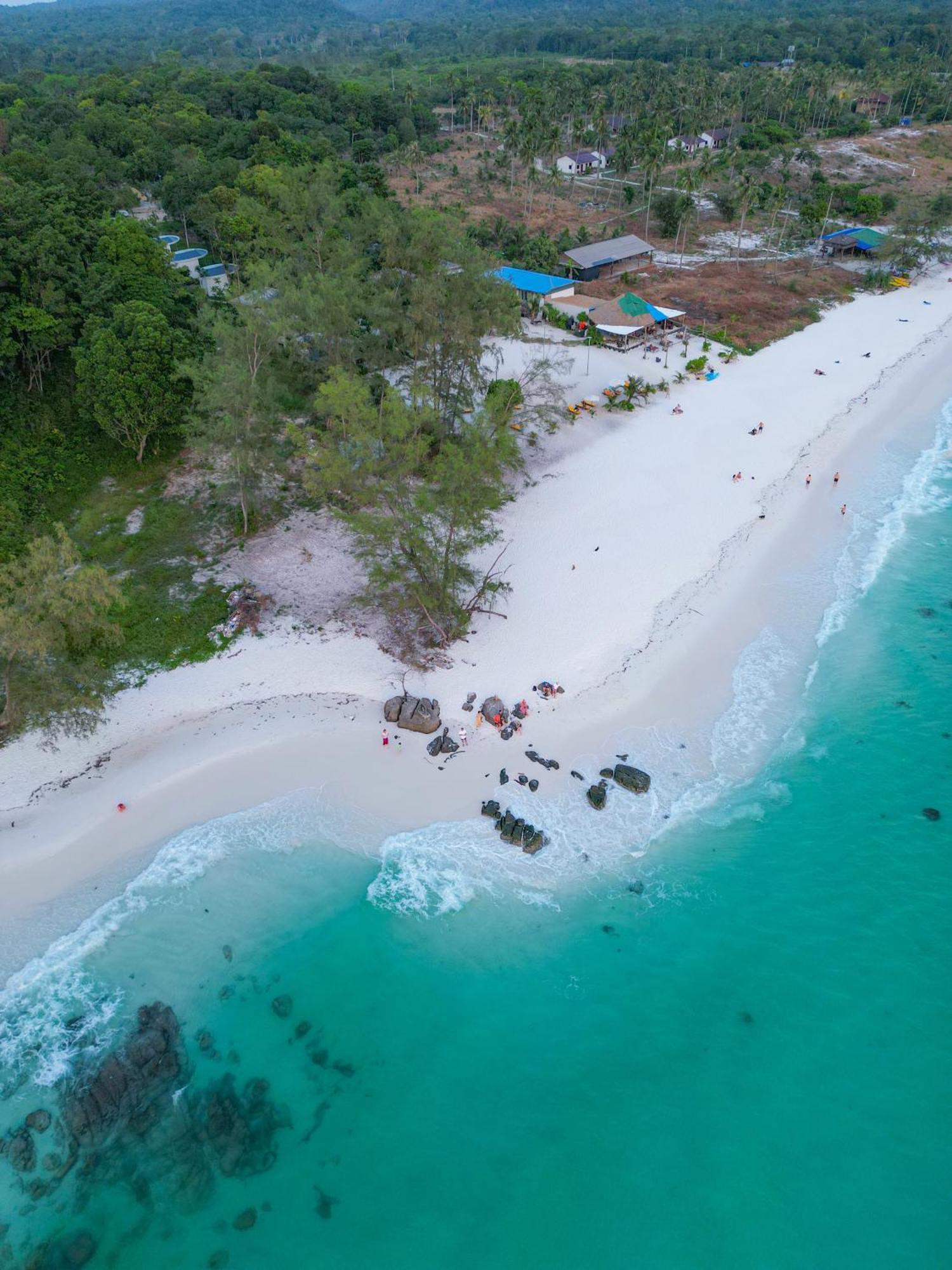 Long Beach Resort Koh Rong Sok San Village Exteriör bild