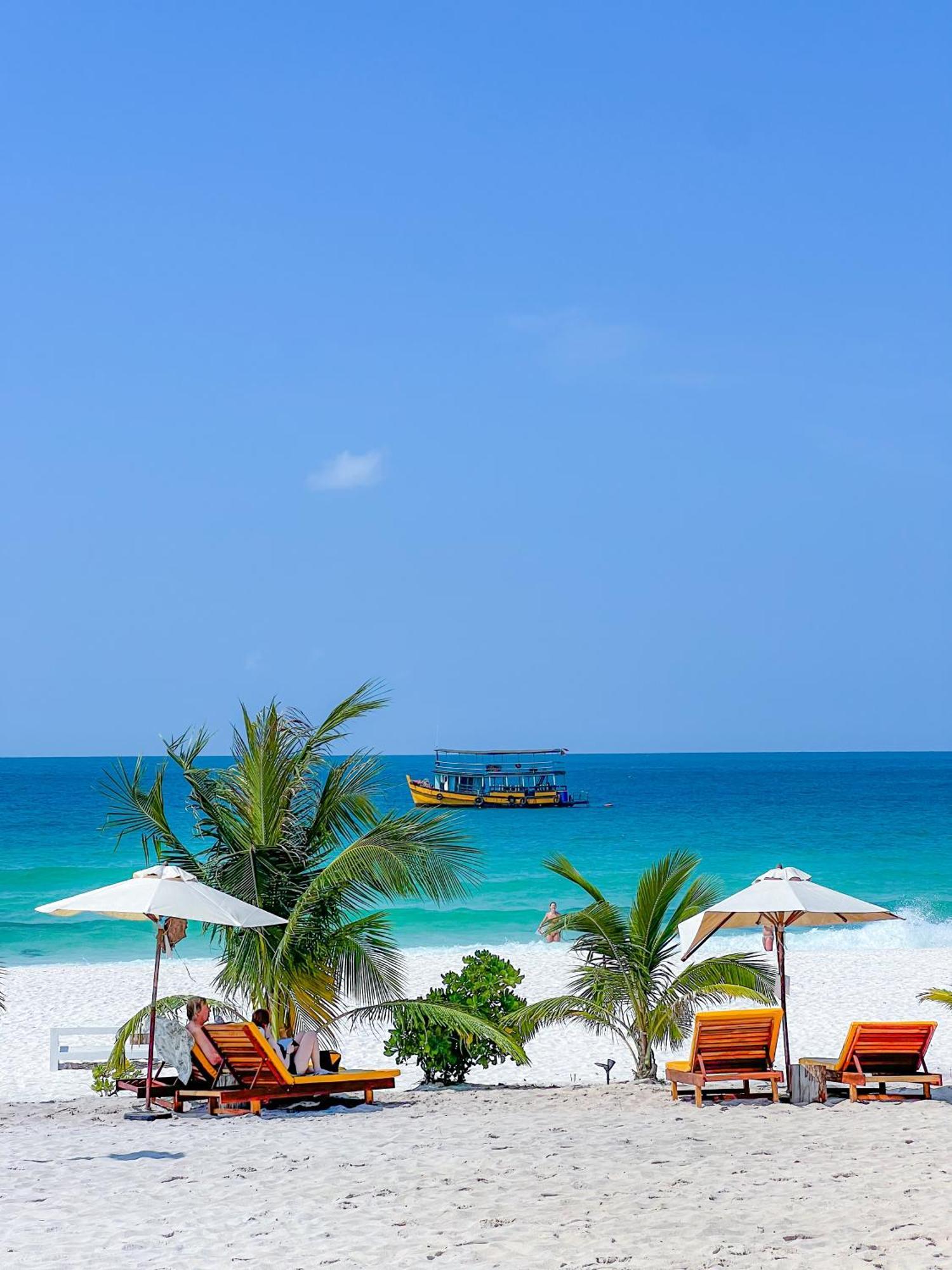 Long Beach Resort Koh Rong Sok San Village Exteriör bild