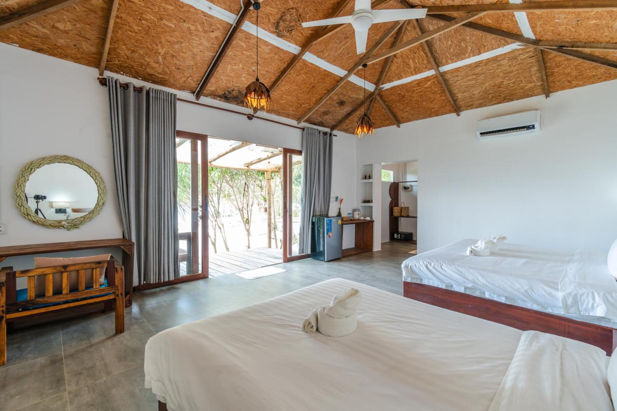 Long Beach Resort Koh Rong Sok San Village Exteriör bild